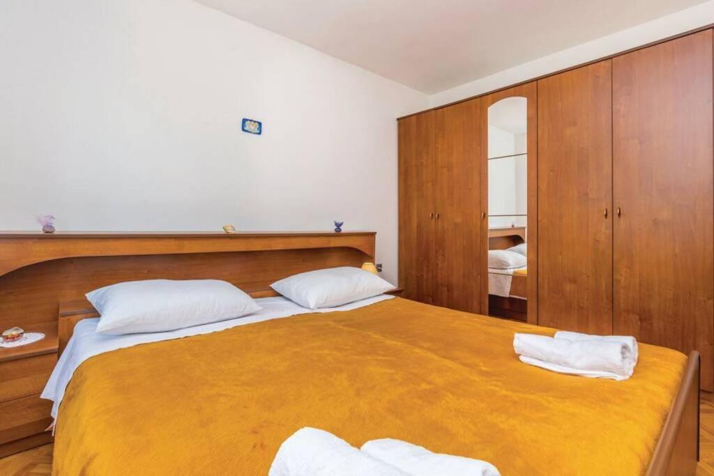 Ferienwohnung Apartman Anica Zgaljic Exterior foto
